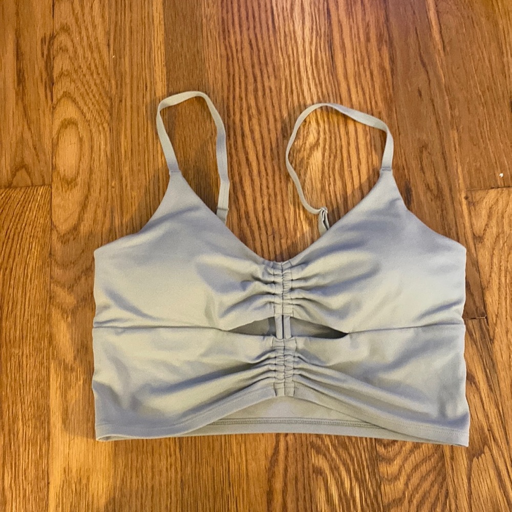 Athleta sports bra size small